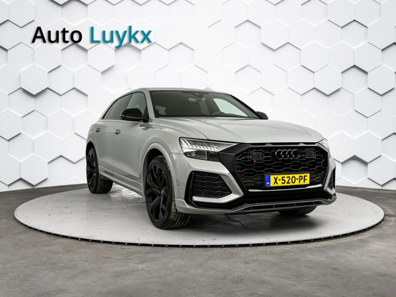 Audi RSQ8 4.0 TFSI RS Q8 Quattro | Panoramadak | Luchtvering | 23'' L.M. Velgen