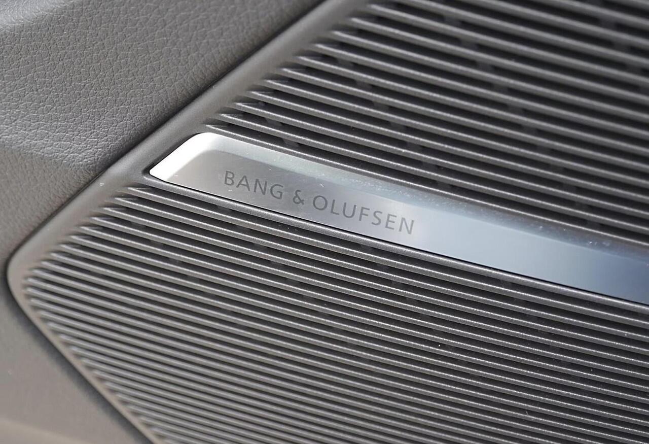 Audi RSQ8 4.0 TFSI quattro