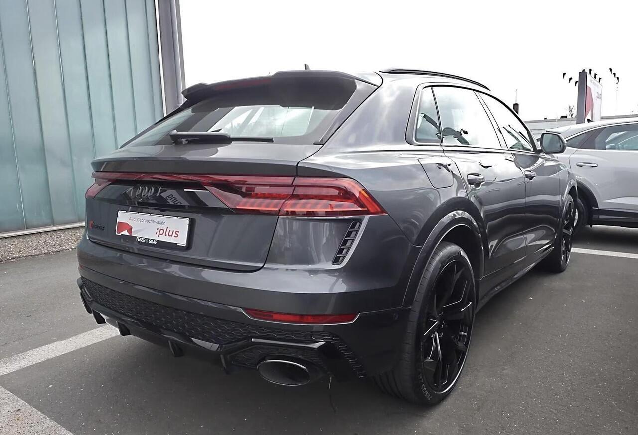 Audi RSQ8 4.0 TFSI quattro