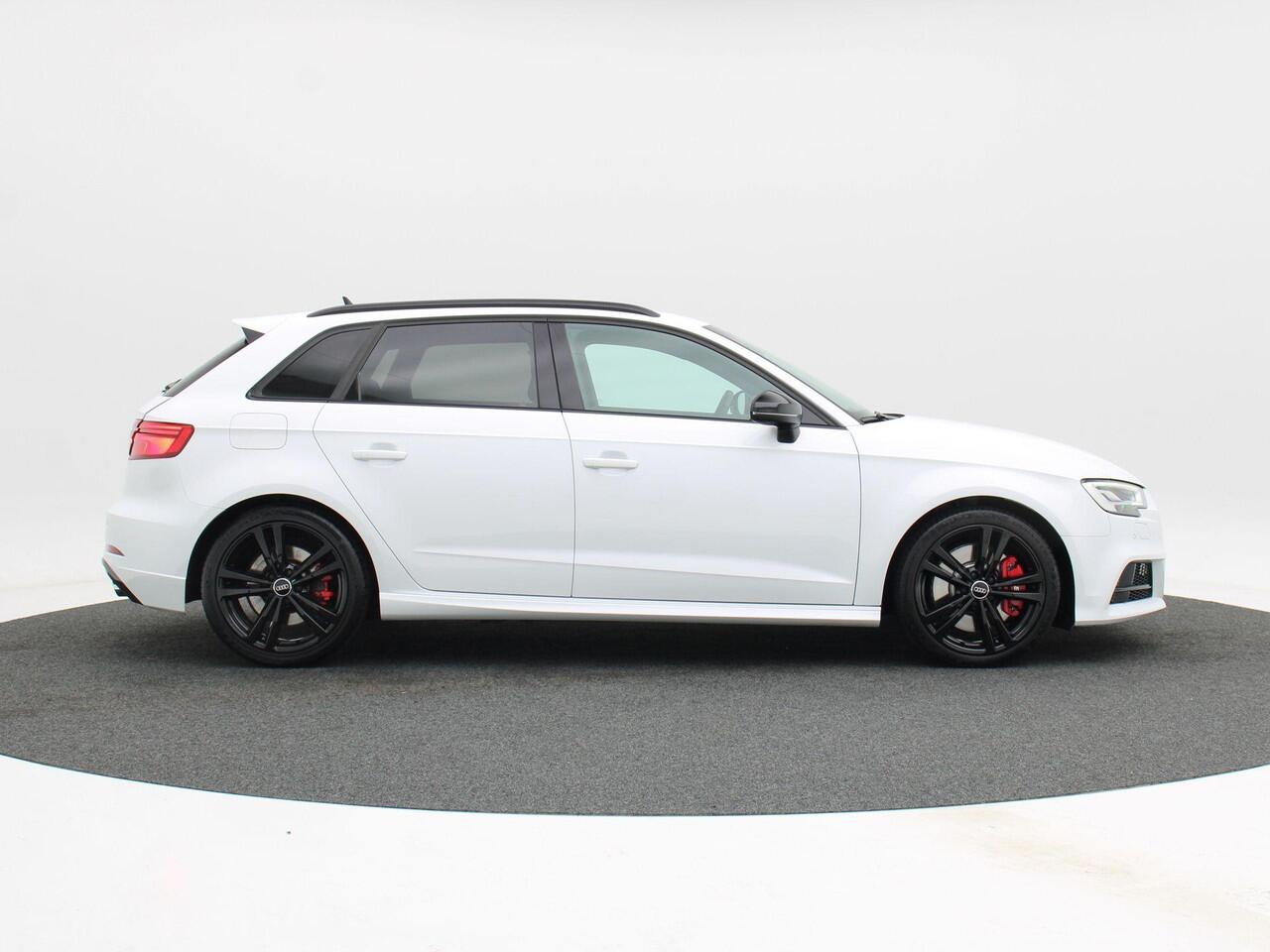 Audi S3 SPORTBACK 2.0 TFSi 301 Pk Automaat quattro | Stoelverwarming | Bang & Olfusen | Adaptive Cruise | Virtual Cockpit | Camera | 18 Inch | 74.527 Km !!