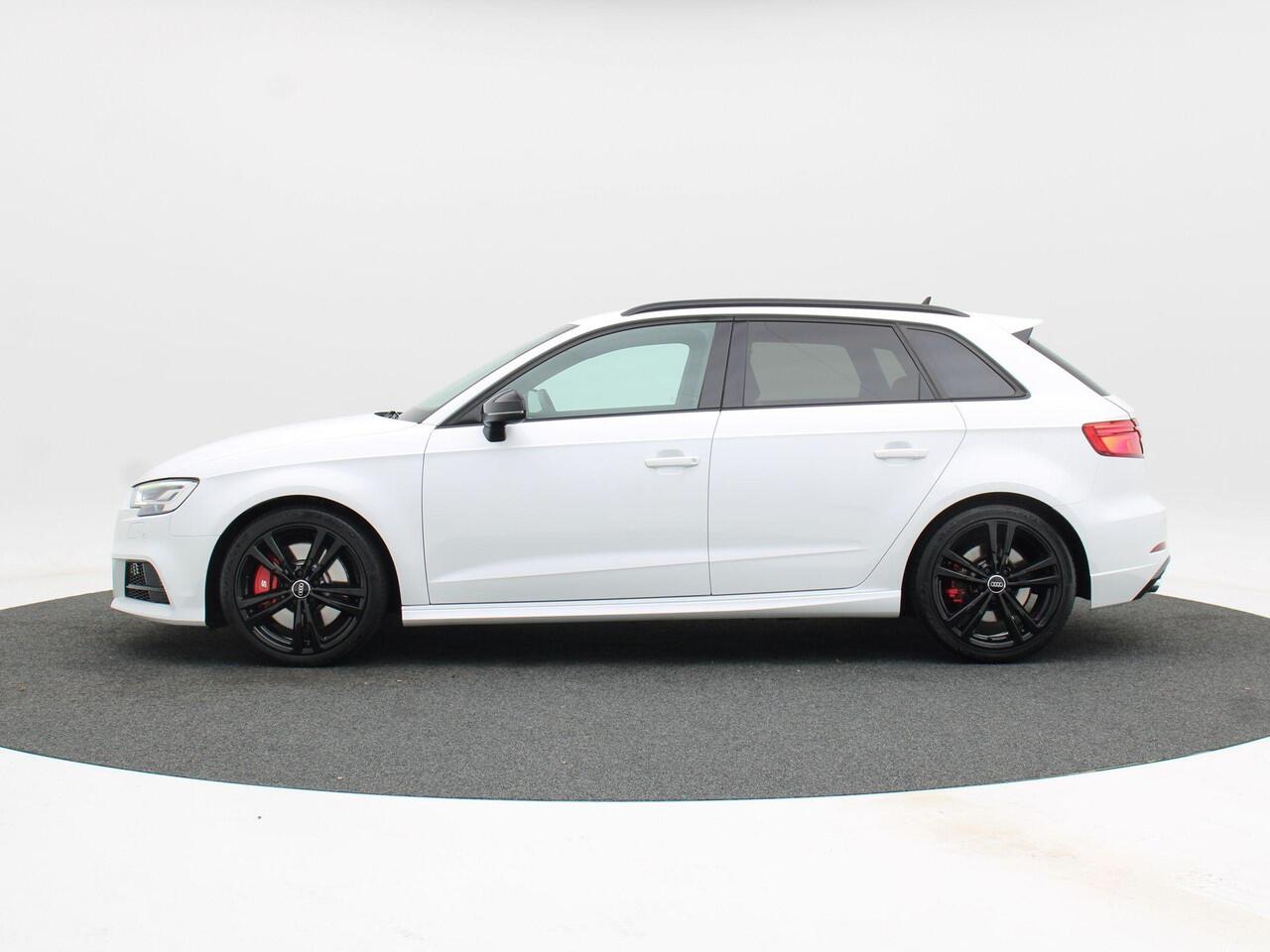 Audi S3 SPORTBACK 2.0 TFSi 301 Pk Automaat quattro | Stoelverwarming | Bang & Olfusen | Adaptive Cruise | Virtual Cockpit | Camera | 18 Inch | 74.527 Km !!