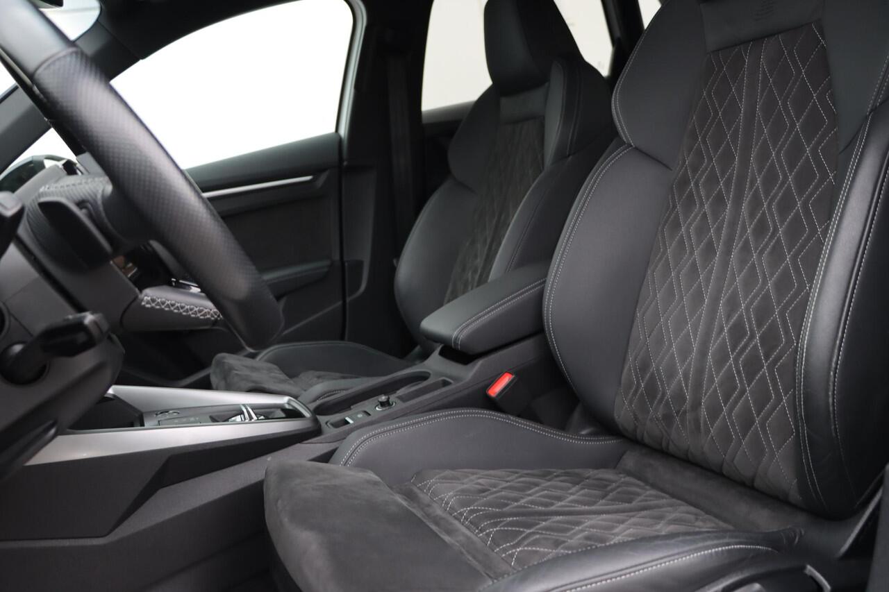 Audi S3 SPORTBACK 2.0 TFSI 310pk S tronic Quattro Edition One | Pano | ACC | Carplay | Camera | Parkassist