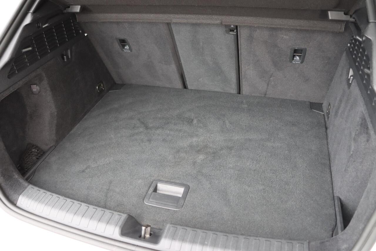 Audi S3 SPORTBACK 2.0 TFSI 310pk S tronic Quattro Edition One | Pano | ACC | Carplay | Camera | Parkassist