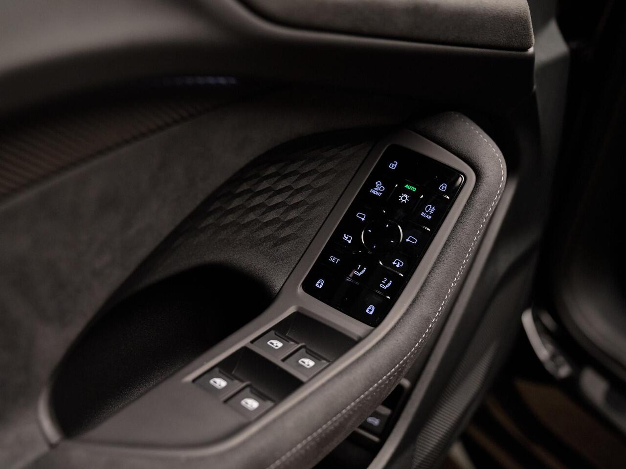 Audi S5 Avant 3.0 TFSI Quattro, pano, tr.haak, 20", B&O, matrix-LED, bijrijdersdisplay, massage, memory, HUD, ACC, privacy, NP145k