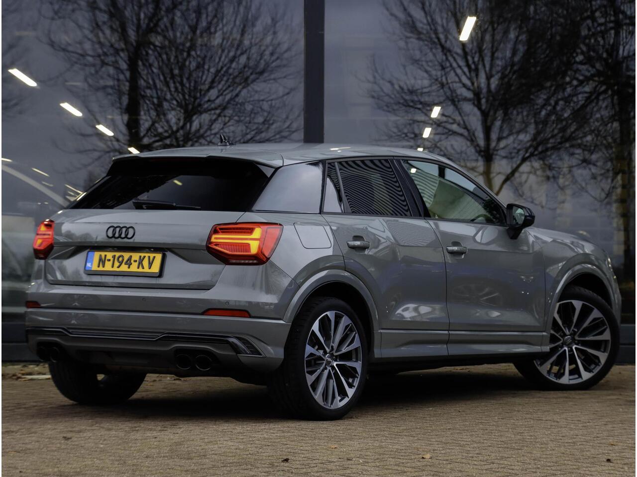 Audi SQ2 2.0 TFSI 300PK Aut. Adaptive Cruise Quantumgrijs