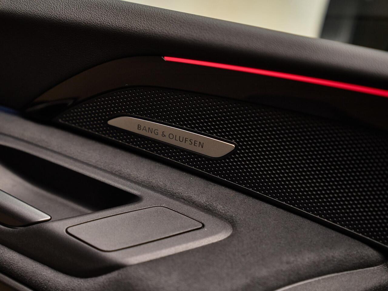 Audi SQ5 3.0 TFSI Quattro, pano, 21", tr.haak, luchtv., matrix-LED, bijrijdersdisplay, memory, HUD, privacy, NP150k