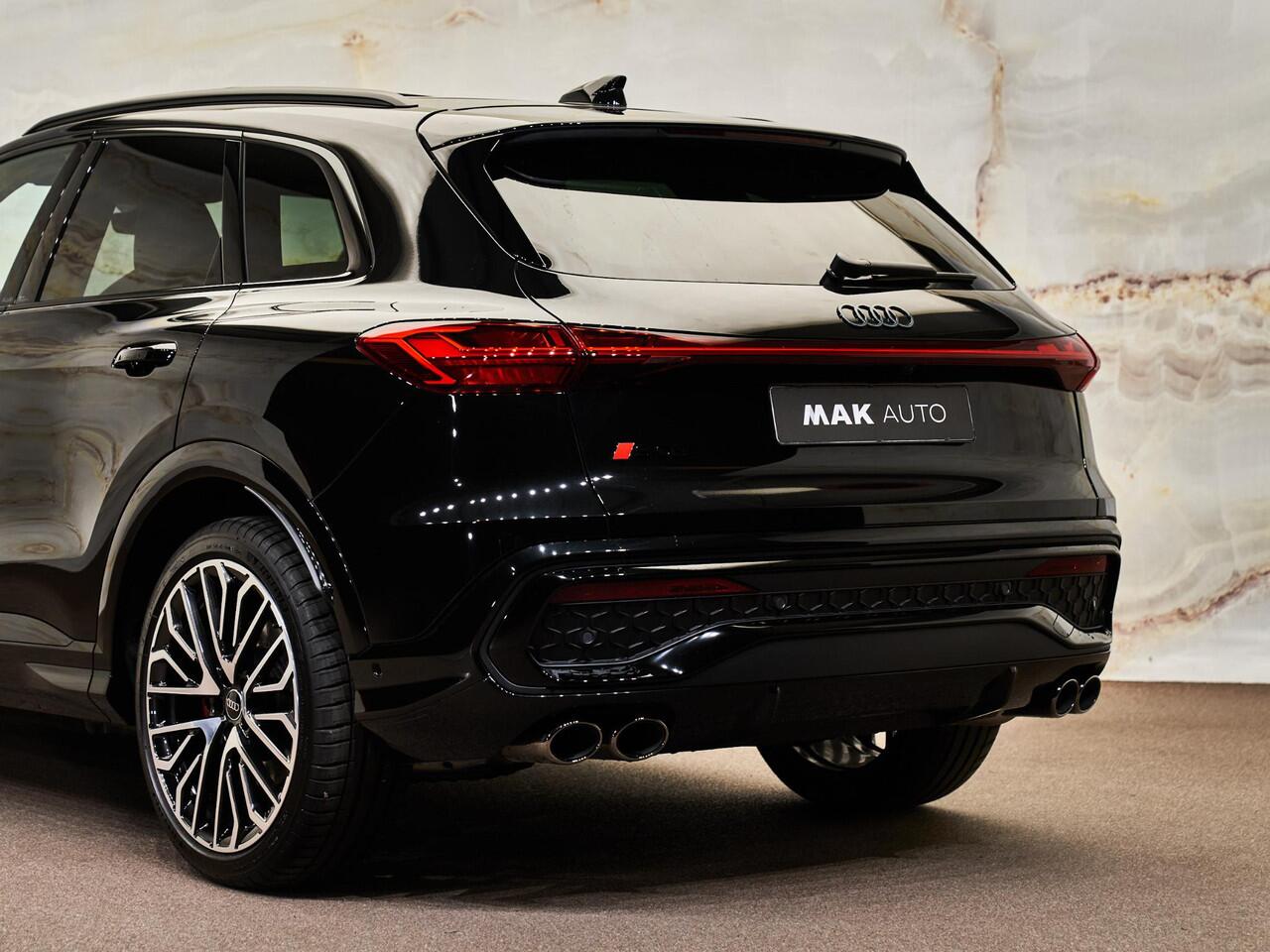 Audi SQ5 3.0 TFSI Quattro, pano, 21", tr.haak, luchtv., matrix-LED, bijrijdersdisplay, memory, HUD, privacy, NP150k