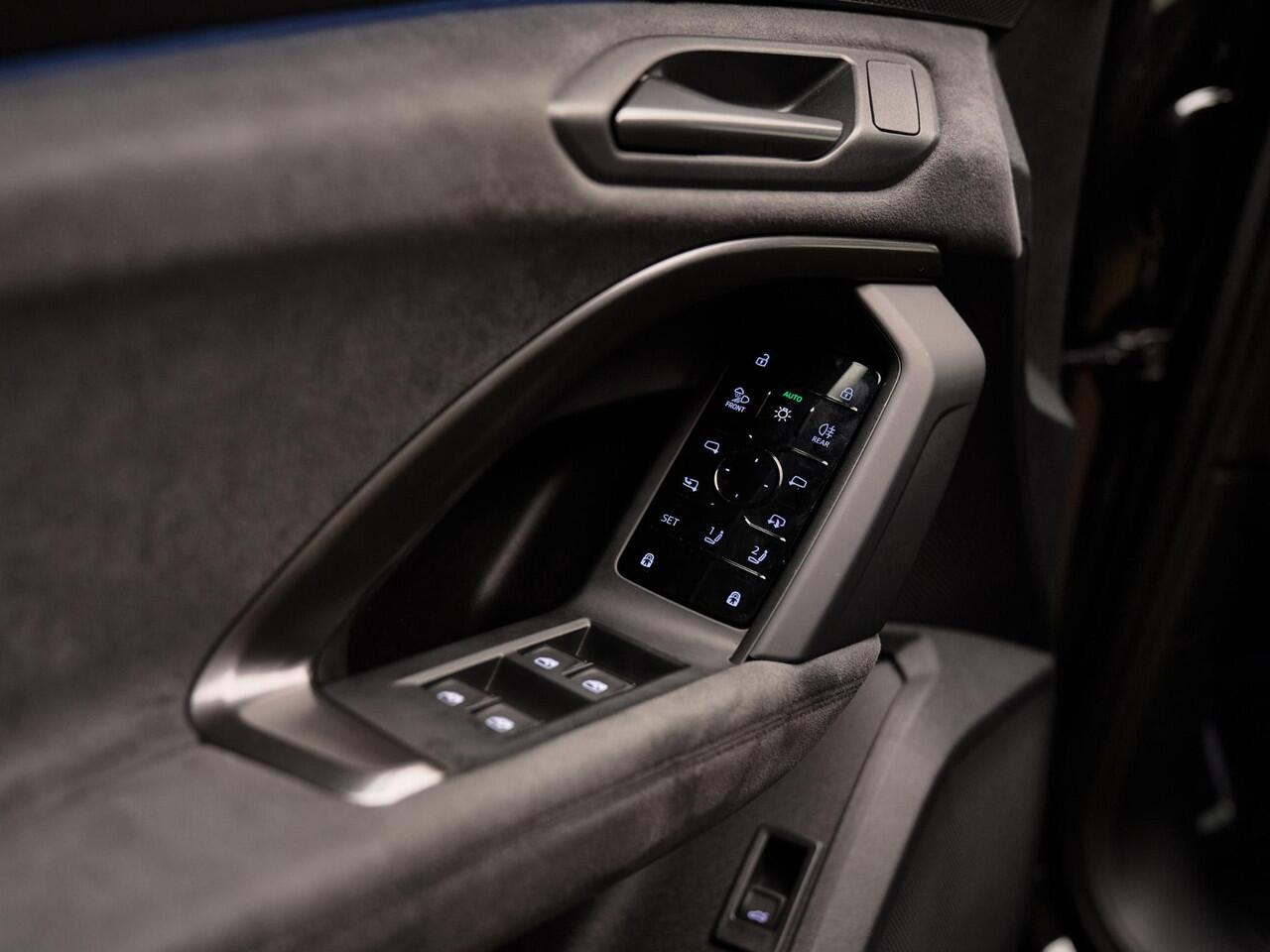 Audi SQ5 3.0 TFSI Quattro, pano, 21", tr.haak, luchtv., matrix-LED, bijrijdersdisplay, memory, HUD, privacy, NP150k