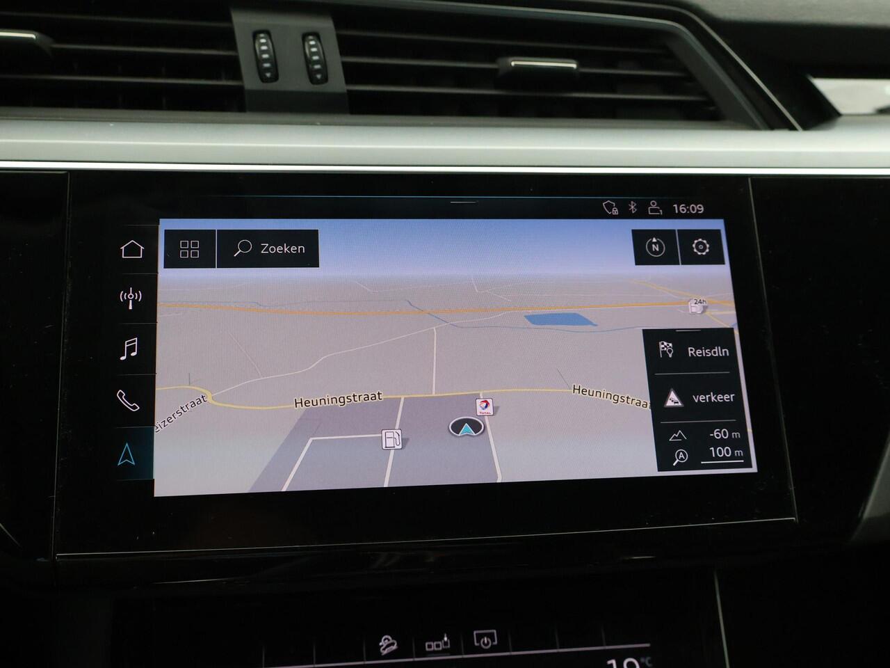 Audi e-tron 50 QUATTRO LAUCH EDITION ALL BLACK PACK + TREKHAAK | LUCHTVERING | CAMERA