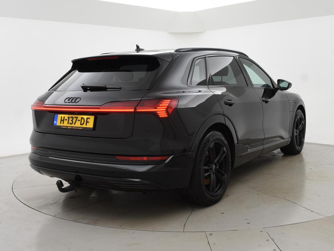 Audi e-tron 50 QUATTRO LAUCH EDITION ALL BLACK PACK + TREKHAAK | LUCHTVERING | CAMERA
