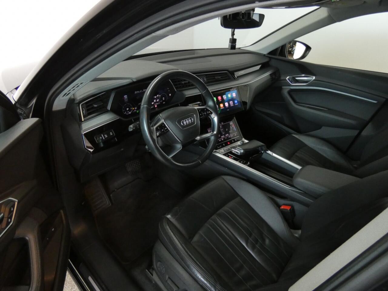 Audi e-tron e-tron 50 q L Ed +