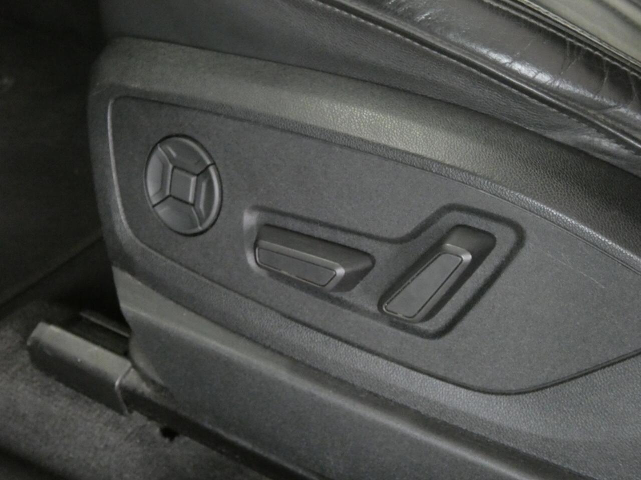 Audi e-tron e-tron 50 q L Ed +