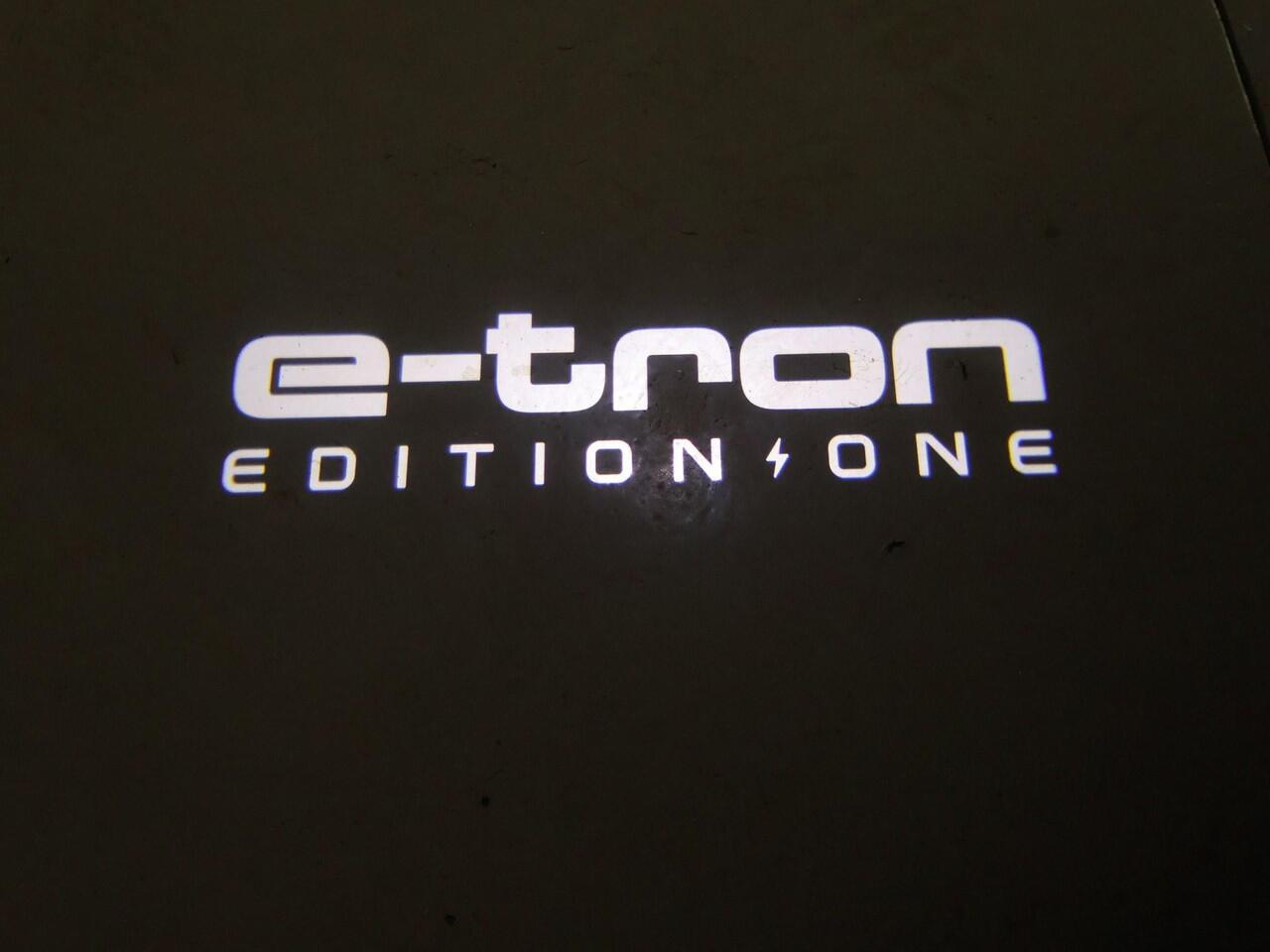 Audi e-tron 55 EDITION ONE + 360 CAMERA | B&O | LEDER | LUCHTVERING | PANORAMA | CAMERASPIEGELS | SFEERVERL.