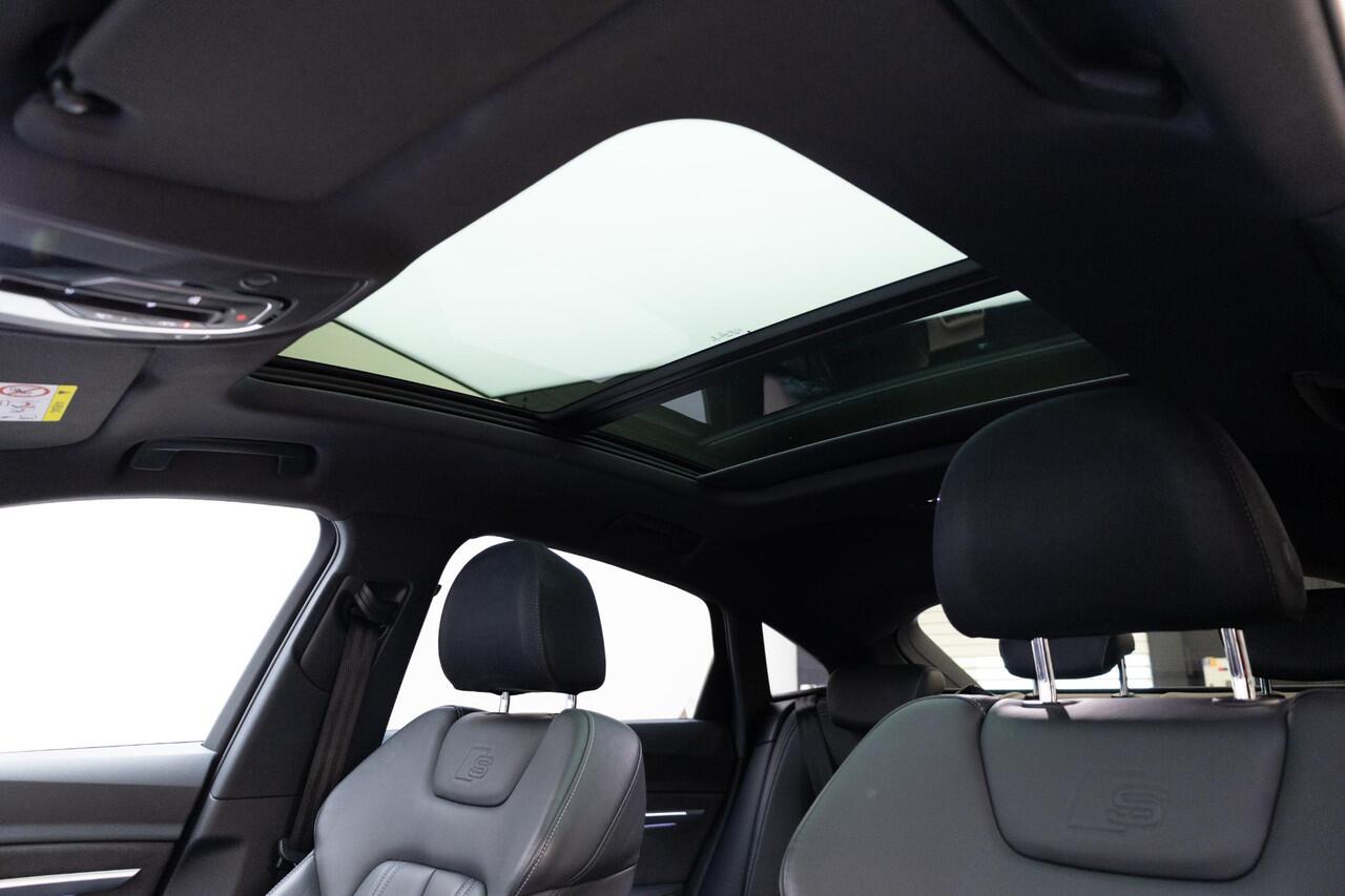 Audi e-tron Sportback 55 quattro S edition 95 kWh | Panoramadak | 360 Camera |