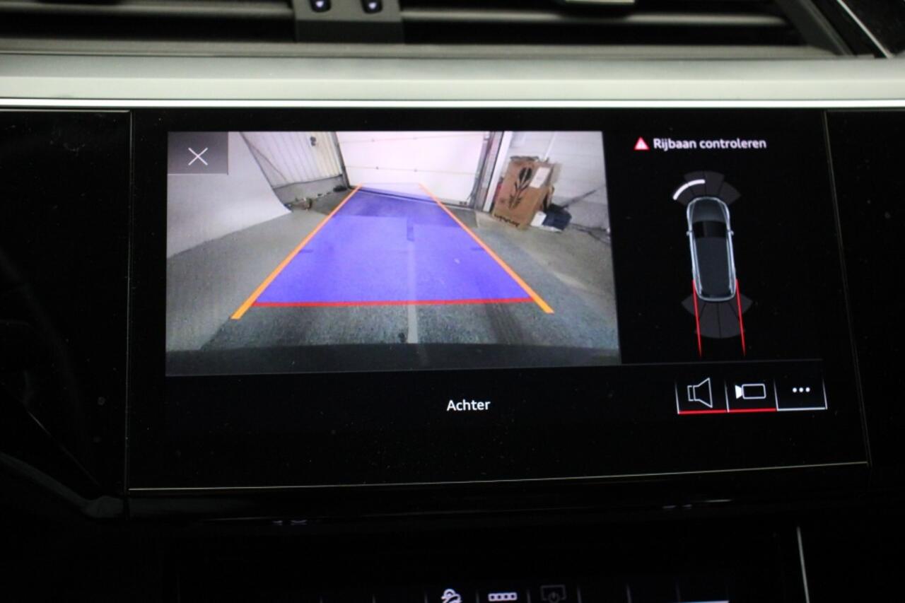 Audi e-tron 50 quattro Business edition 71 kWh - Carplay, Navi, Camera, Cruise, Clima, Momory