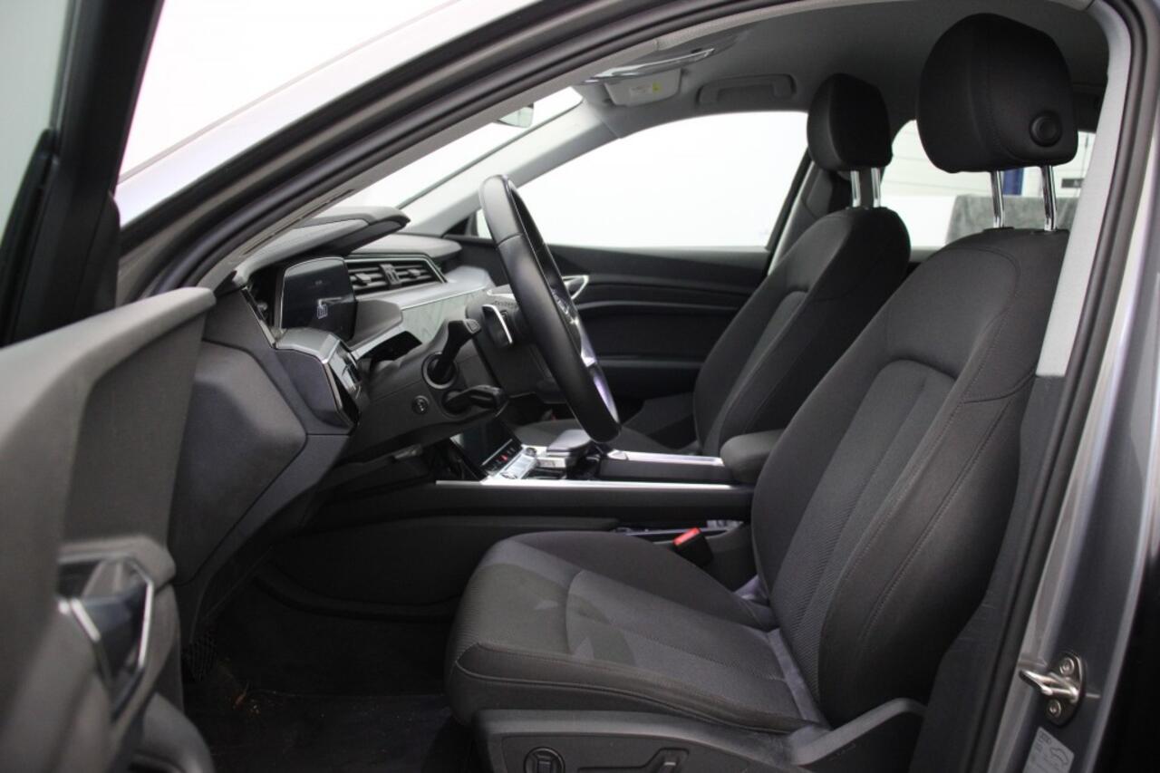 Audi e-tron 50 quattro Business edition 71 kWh - Carplay, Navi, Camera, Cruise, Clima, Momory