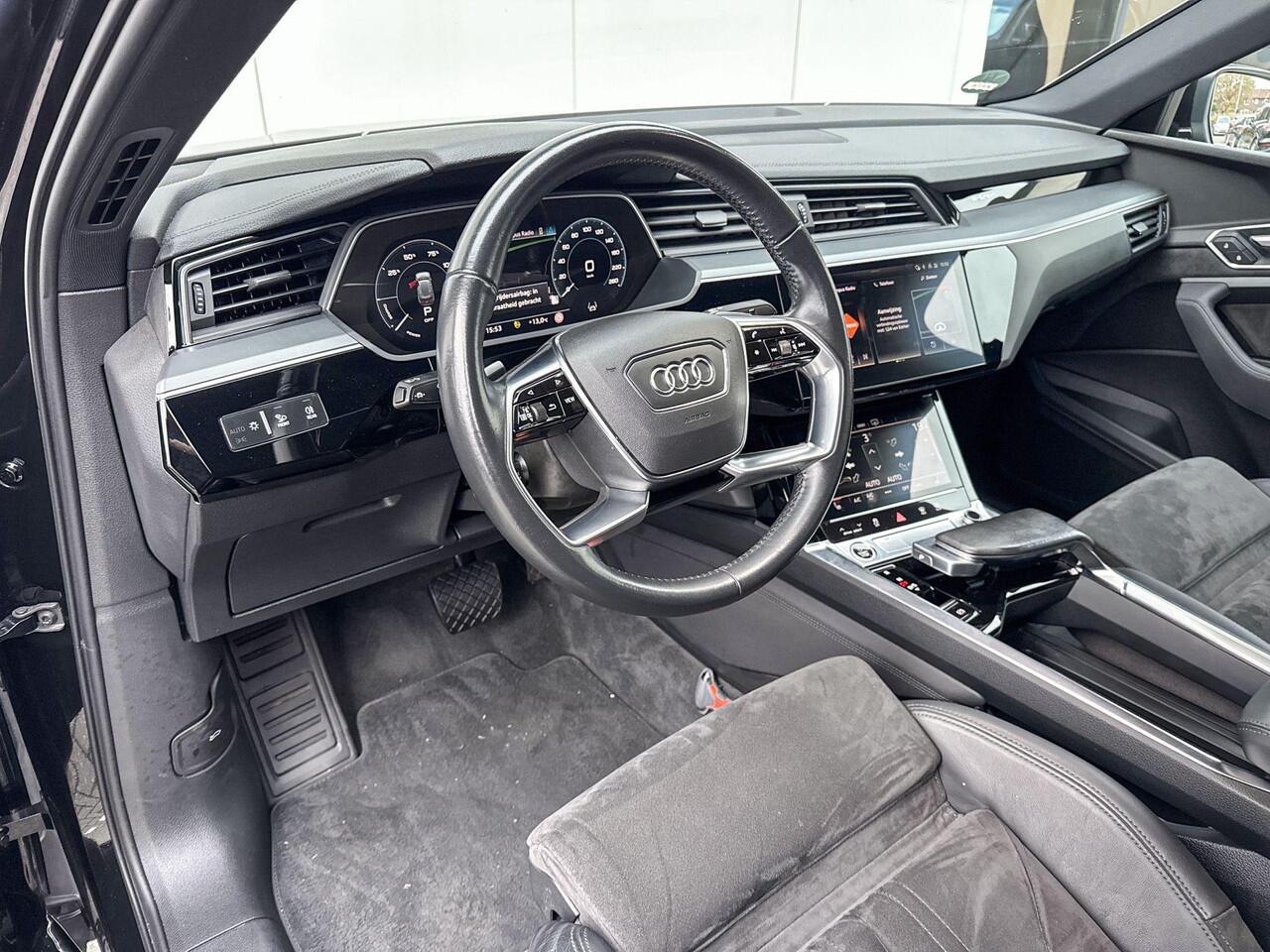 Audi e-tron Sportback 50 quattro Business edition Plus 71 kWh S Line | Schuifdak