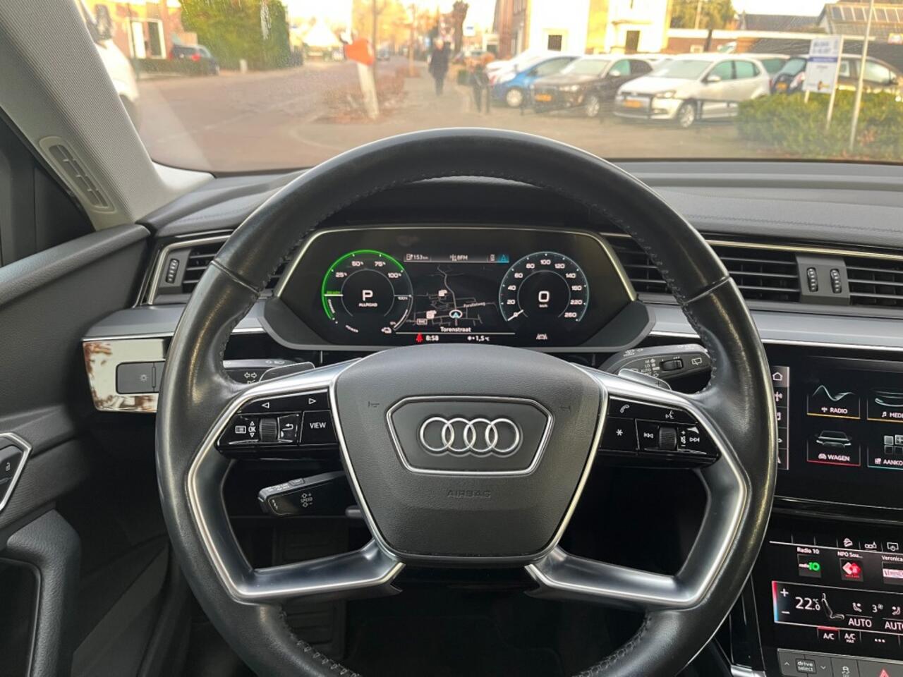 Audi e-tron 50 QUATTRO EDITION 71KWH / NAVI / PDC / CRUISE CTR. / ELEK. KLEP