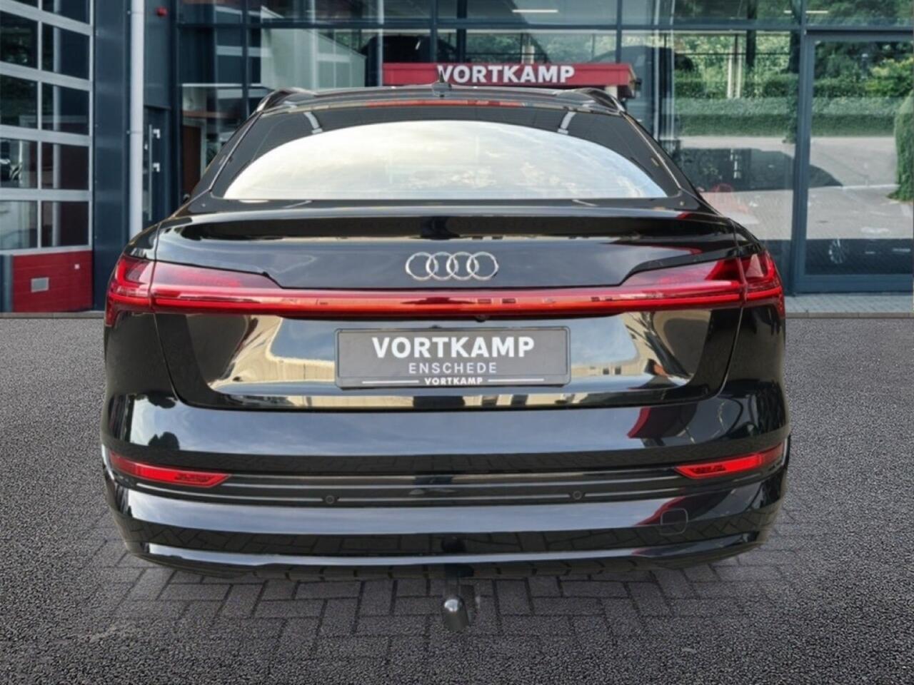 Audi e-tron 50 QUATTRO 360-CAMERA/TREKHAAK/LEDER/MEMORY/STOEL-VENT/NAVI/E-KLEP