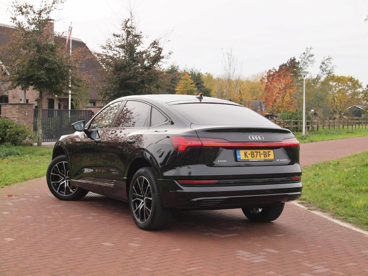 Audi e-tron Sportback 55 quattro edition 95 kWh | SOH 92% | DAB | Black Optic | Parkeersensoren | NL-Auto |