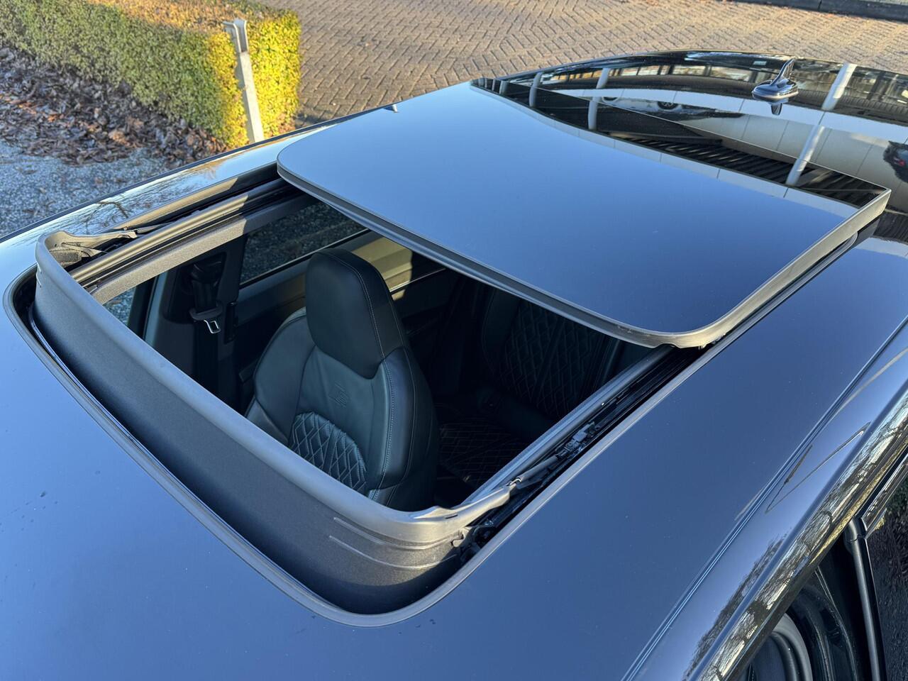 Audi e-tron e-tron 55 Quattro Advance S-Line 95 kWh (Trekhaak,Pano,Headup,360)