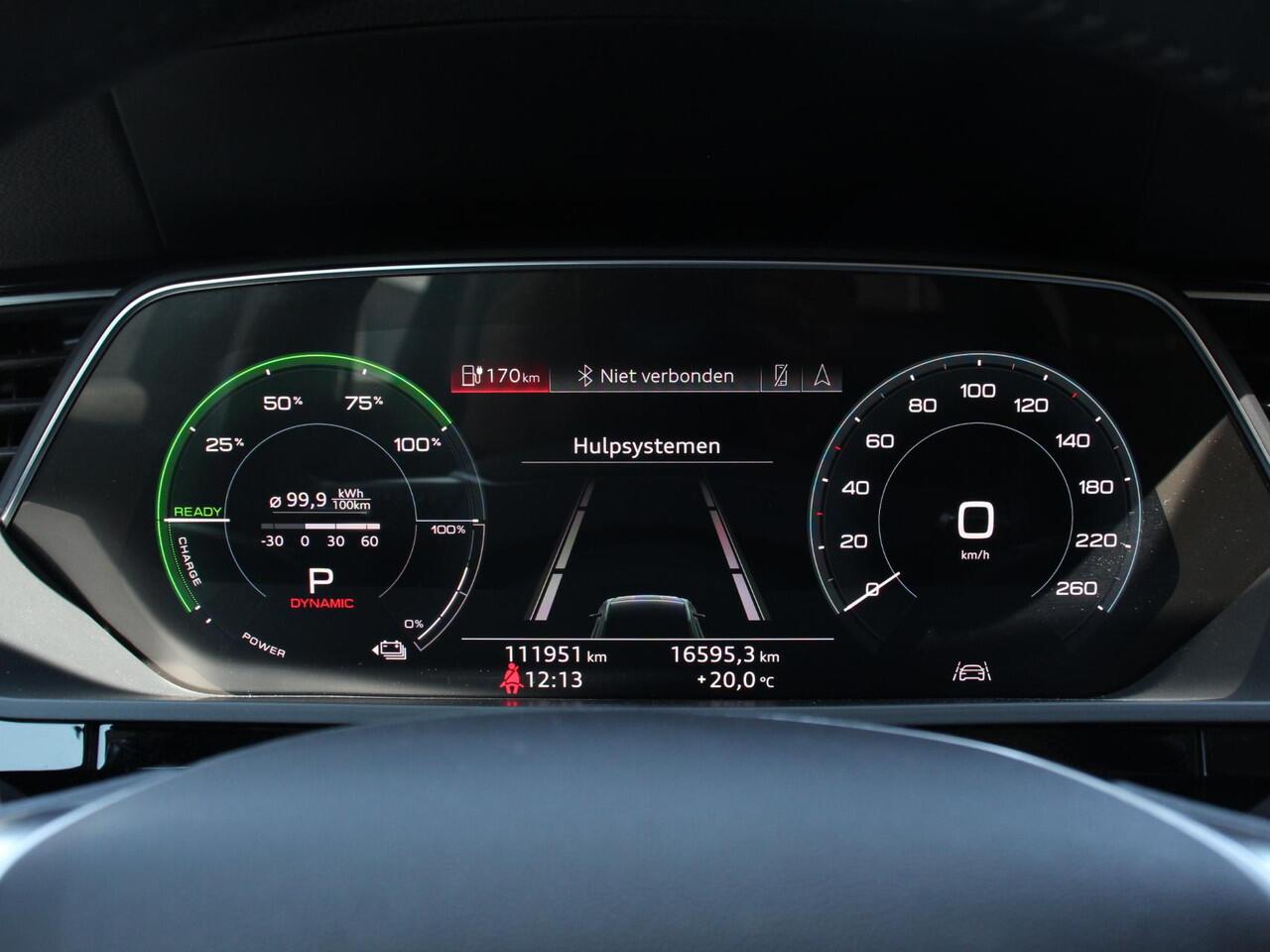 Audi e-tron 50 Quattro Launch edition | Navigatie | Luchtvering | Climate Control | Parkeer Sensoren | Lichtmetalen velgen | Cruise control | Digitale Cockpit | Electrisch bedienbare achterklep