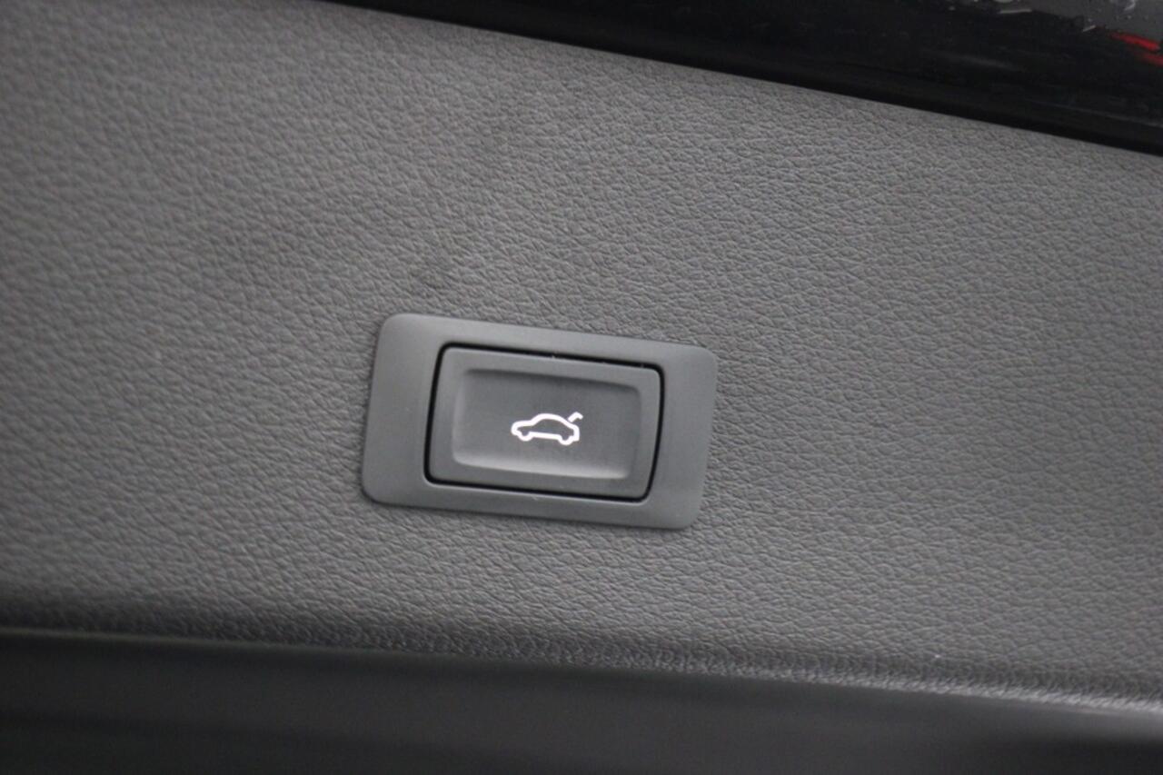 Audi e-tron 55 quattro Business edition 95 kWh Blackline - Navi, Cruise, Clima, Memory, SOH 88%