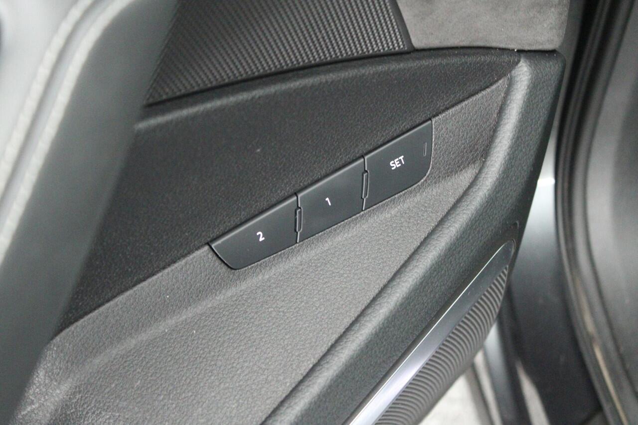 Audi e-tron Sportback 55 408pk quattro S edition 95 kWh SOH 93% Camera B&O Luchtvering Memory Panoramadak Virtual Cockpit Navigatie S-Line