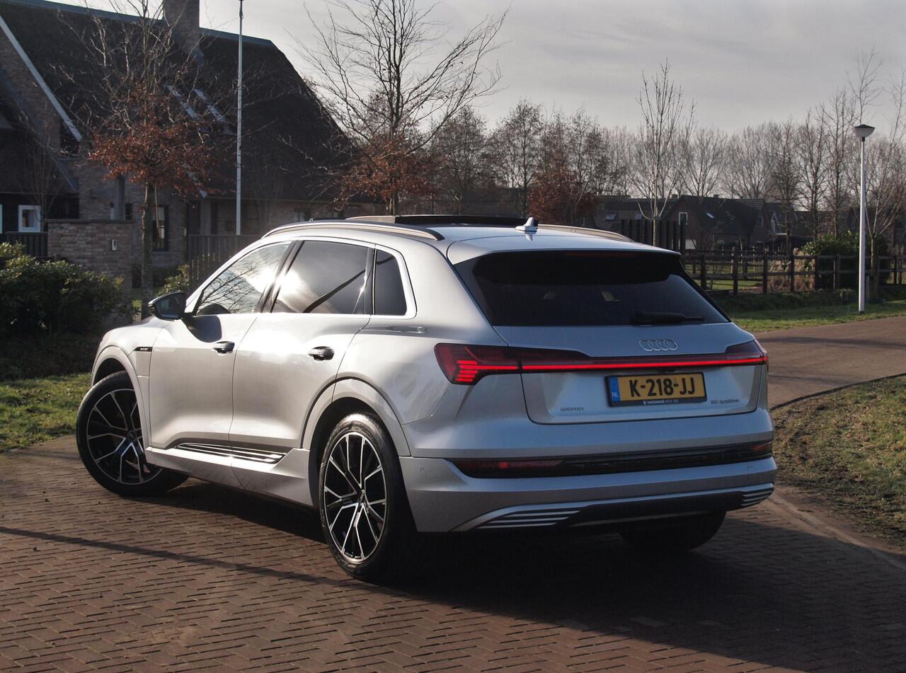Audi e-tron 55 quattro Business edition Plus 95 kWh | SOH 96% | Panoramadak | Camera | Apple Carplay | Cruise Control |