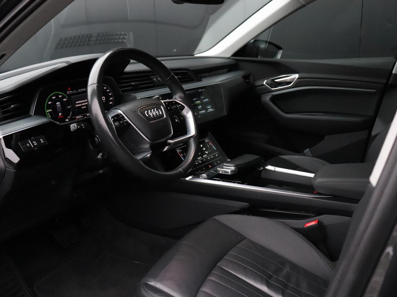 Audi e-tron 50 quattro Business edition Plus 71 kWh | LEDER | SOH 93% | PANO | MEMORY | CAMERA | APPLE CARPLAY | STOELVERW. |