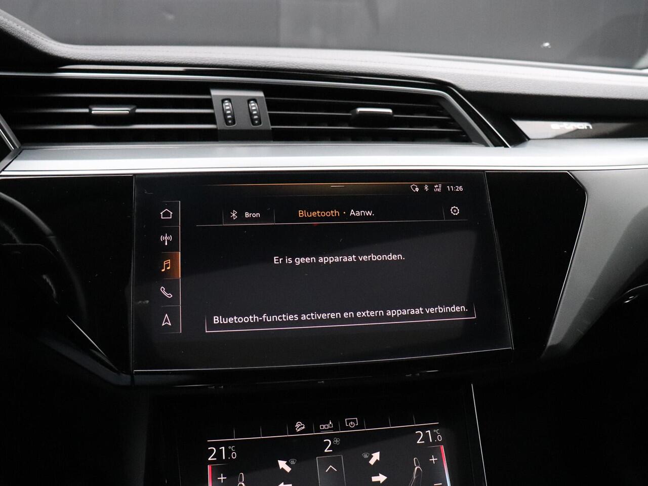 Audi e-tron 50 quattro Business edition Plus 71 kWh | LEDER | SOH 93% | PANO | MEMORY | CAMERA | APPLE CARPLAY | STOELVERW. |