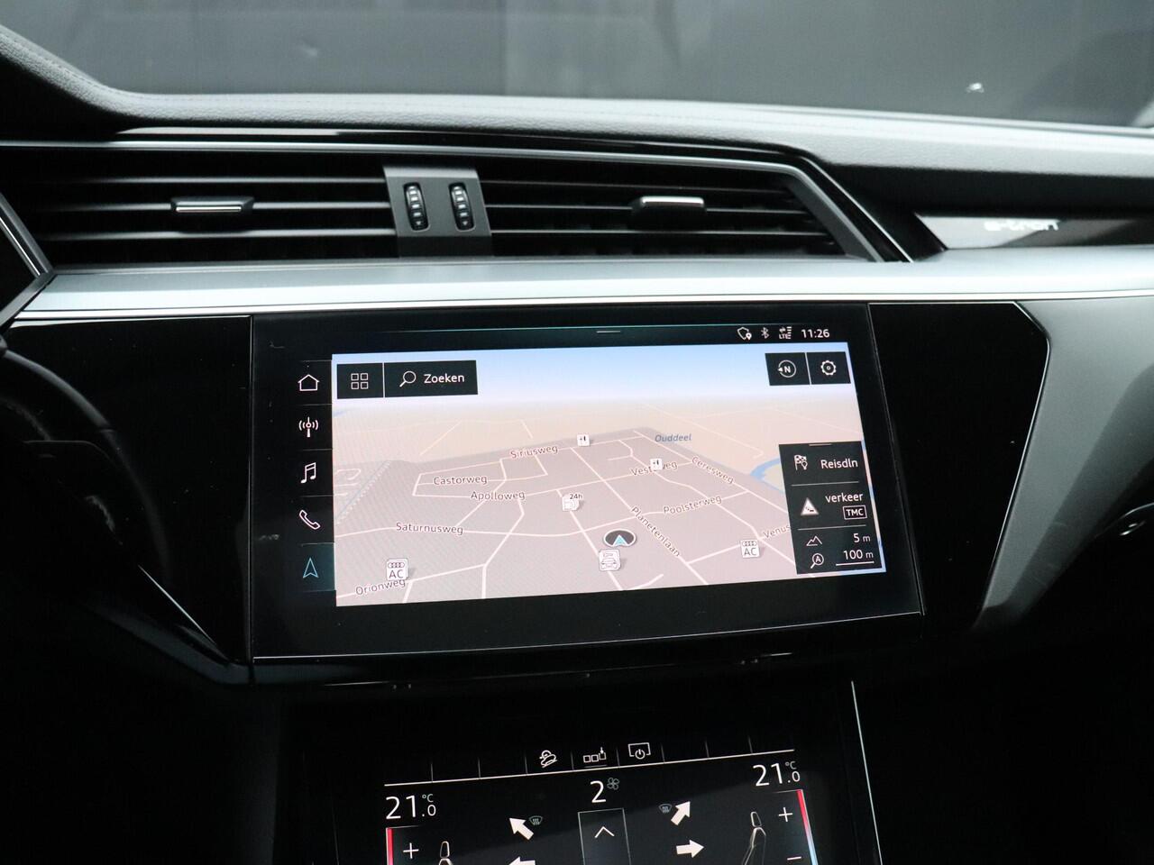 Audi e-tron 50 quattro Business edition Plus 71 kWh | LEDER | SOH 93% | PANO | MEMORY | CAMERA | APPLE CARPLAY | STOELVERW. |