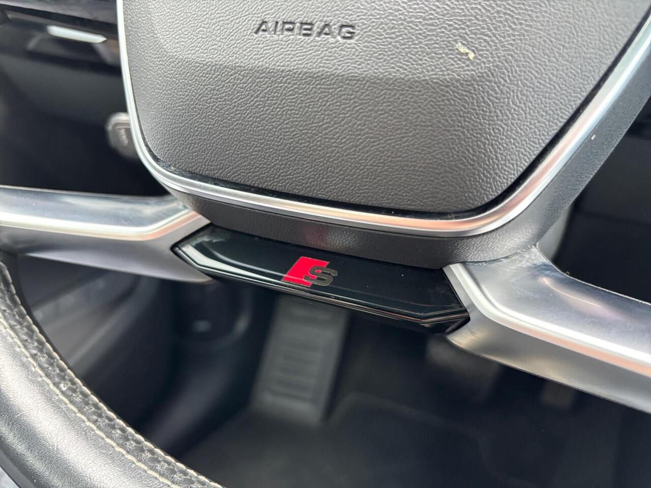 Audi e-tron Sportback 55 Quattro S-Line 408 PK 95 kWh ? Pano ? ACC ? Camera