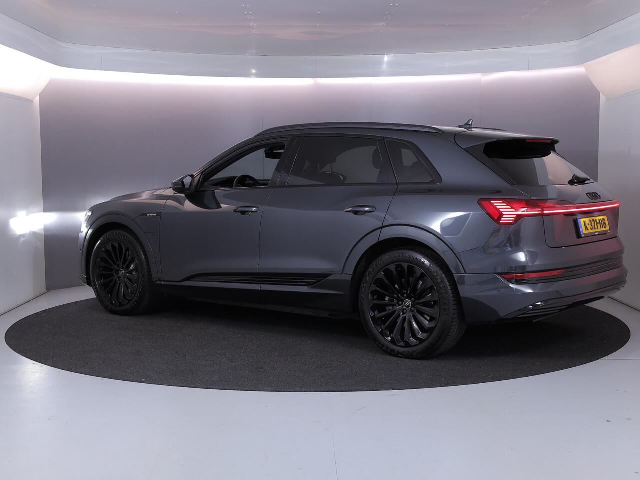 Audi e-tron 55 quattro Business edition 95 kWh 408pk | Elektrische verstelbare voorstoelen | Trekhaak| 21 inch lichtmetalen velgen |