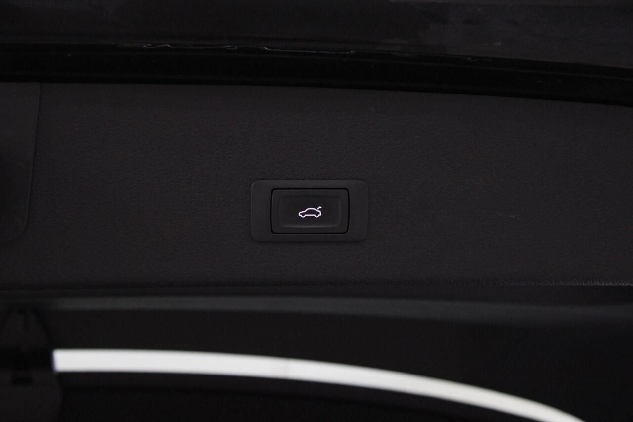 Audi e-tron Sportback 55 quattro edition 95 kWh SOH 89% - Panoramadak - Trekhaak