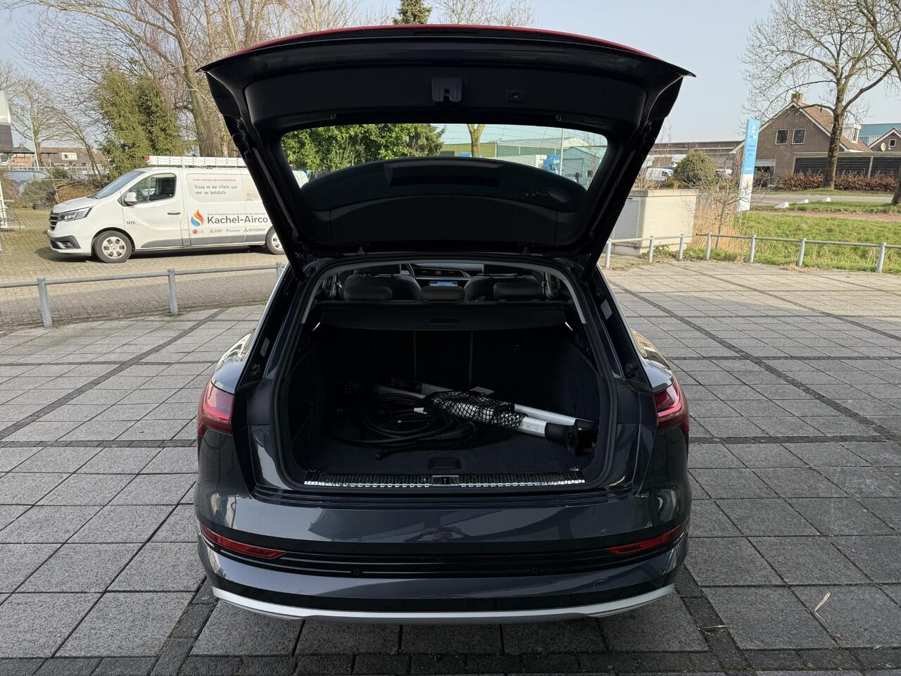 Audi e-tron Aut. 55 Quattro Ed. Plus 95kWh | SOH 89% | Panorama | Trekhaak | B&O Sound | Leder |