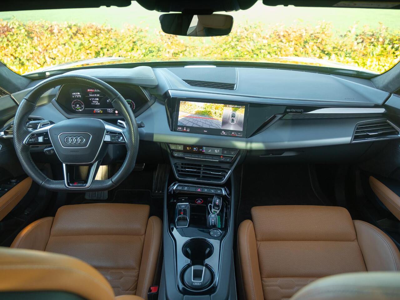 Audi e-tron GT RS 93 kWh 598pk | Volleder Exclusive | 21"| Panodak | Stoelkoeling en Verw | Etc..