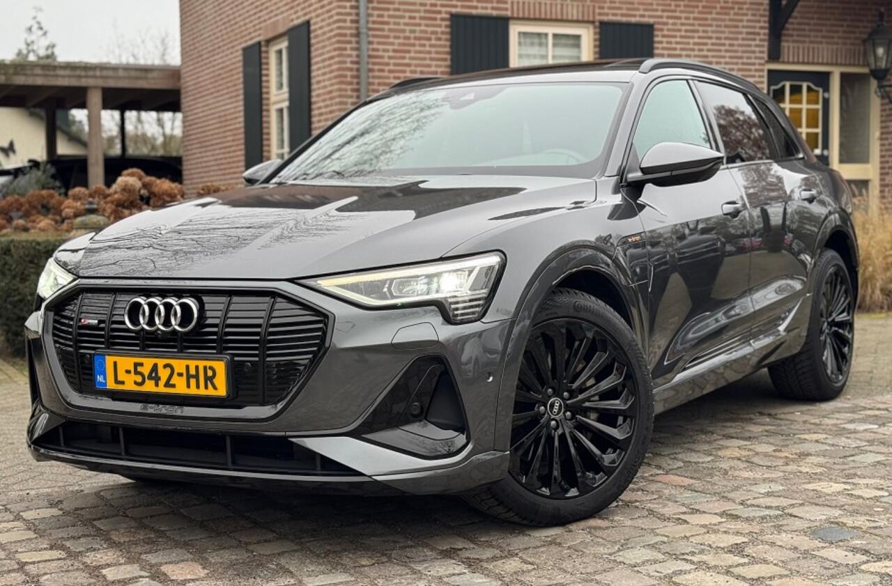 Audi e-tron 55 quattro S-line 95 kWh|PANO|LEER|BLACK|