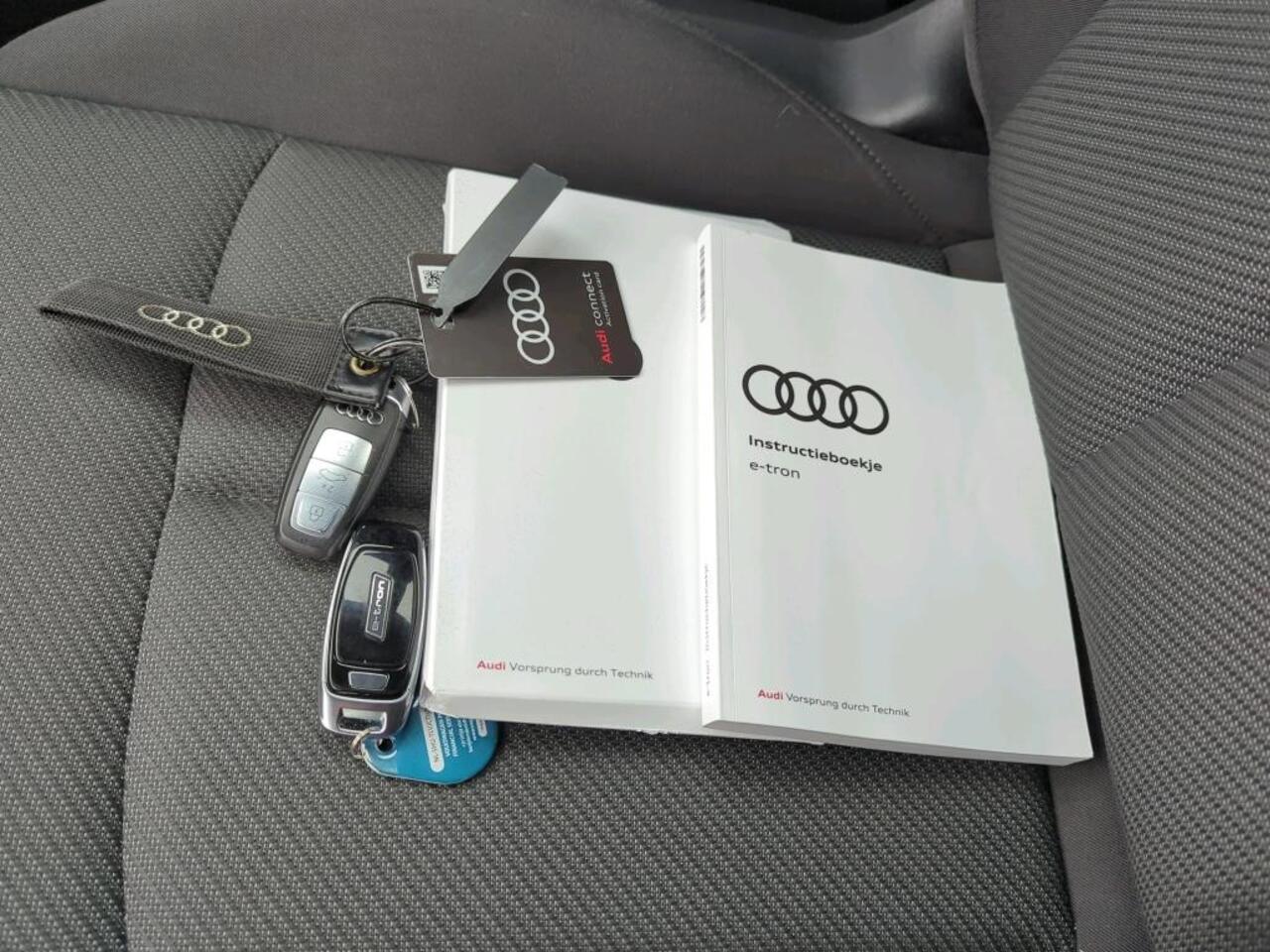 Audi e-tron 55 quattro | Geen import | Memory stoelen | SOH 99%