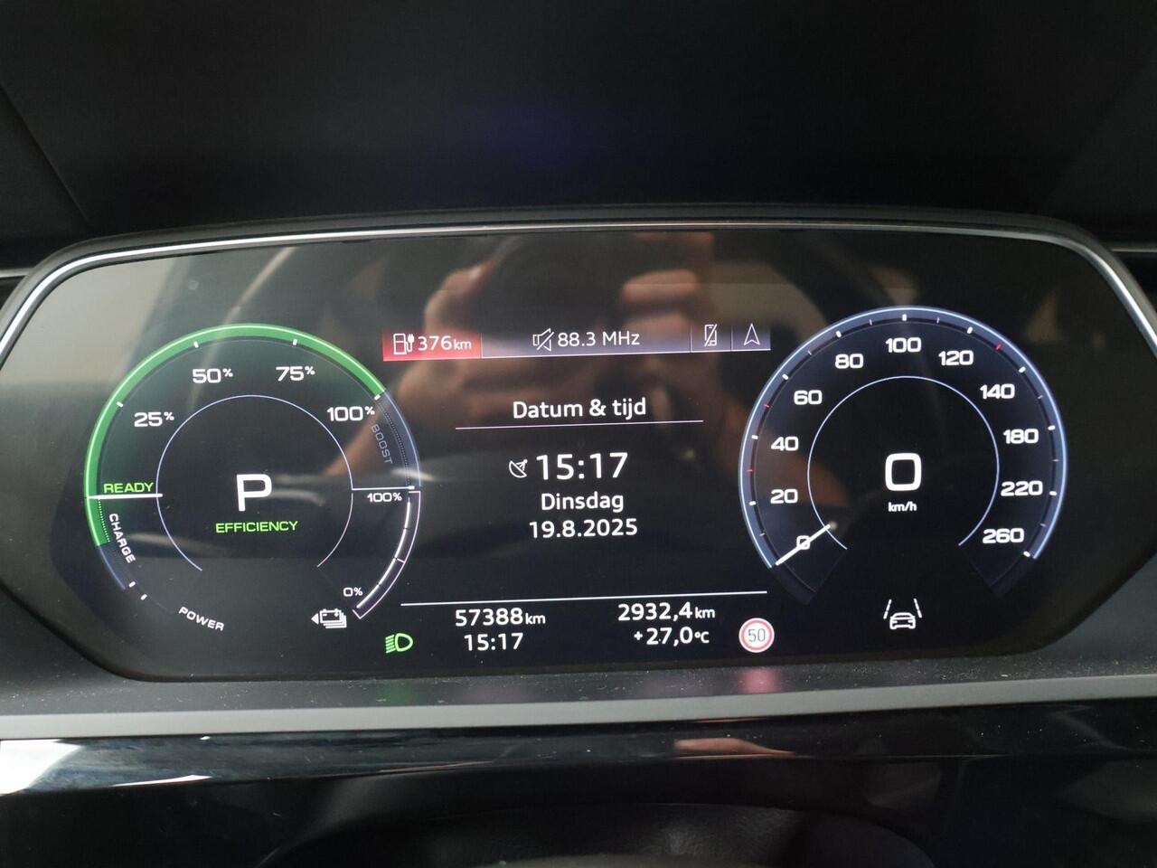 Audi e-tron Sportback 55 quattro S edition 95 kWh | 408 PK | | SoH 94% | Navigatie | Luchtvering | Trekhaak | Adaptive Cruisecontrol