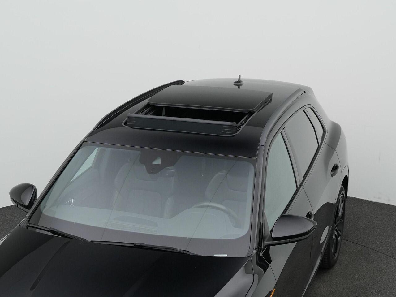 Audi e-tron 55 quattro S-Line 95 kWh 408 pk | Panoramadak | Geheugenstoel | Leder/alcantara | Achteruitrijcamera