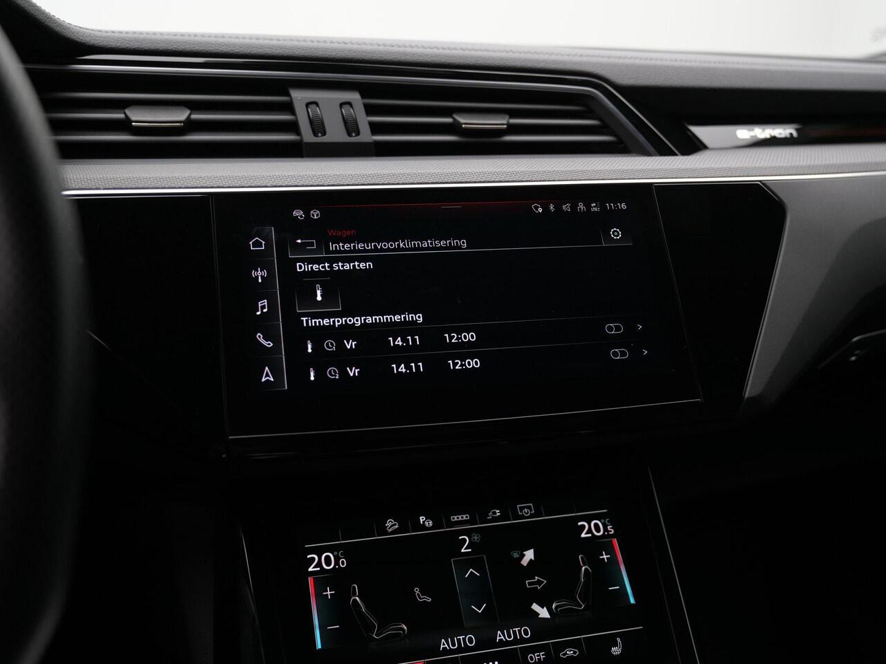 Audi e-tron 55 quattro S-Line Black Edition 95 kWh 408 pk | Panoramadak | Trekhaak | Leder/alcantara (oranje gestikt) | Matrix LED | Achteruitrijcamera | Stoelverwarming