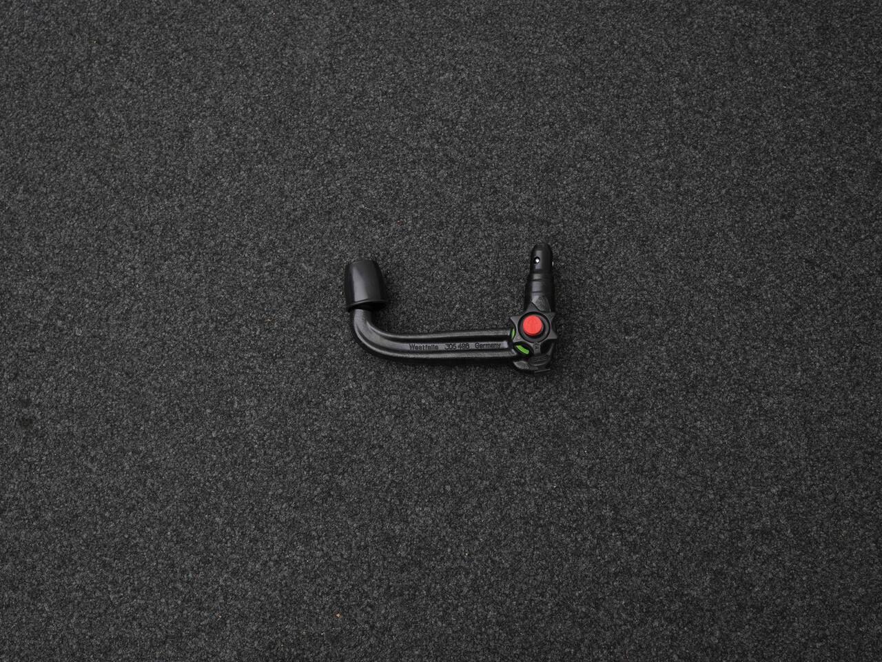 Audi e-tron 55 quattro S-Line Black Edition 95 kWh 408 pk | Panoramadak | Trekhaak | Leder/alcantara (oranje gestikt) | Matrix LED | Achteruitrijcamera | Stoelverwarming