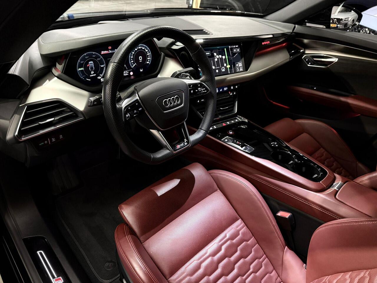 Audi e-tron GT RS 93 kWh pano / B&O / head up / Optiek plus