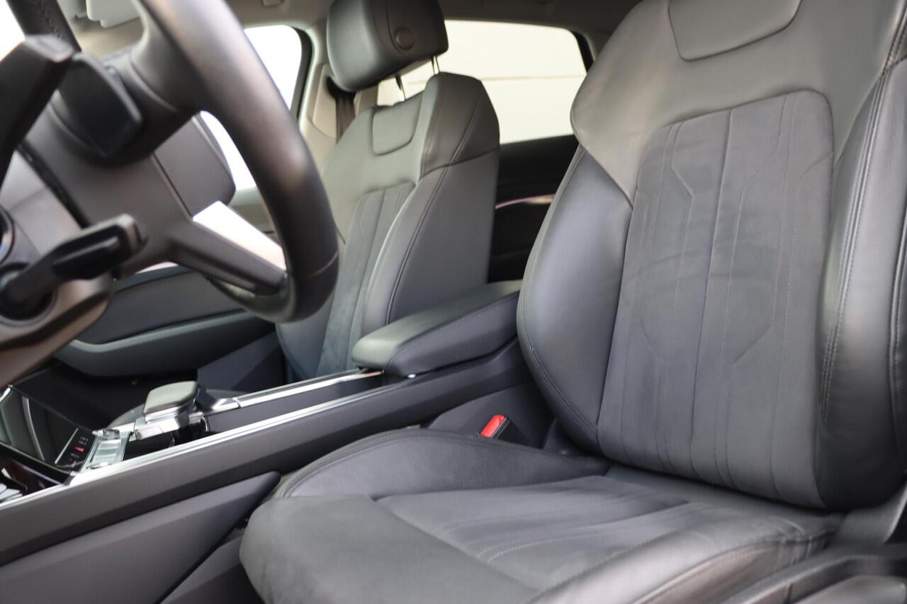 Audi e-tron 50 quattro Advanced edition 71 kWh 313pk | SOH 95% | Stoelverwarming | Camera | HU display | Parkassist