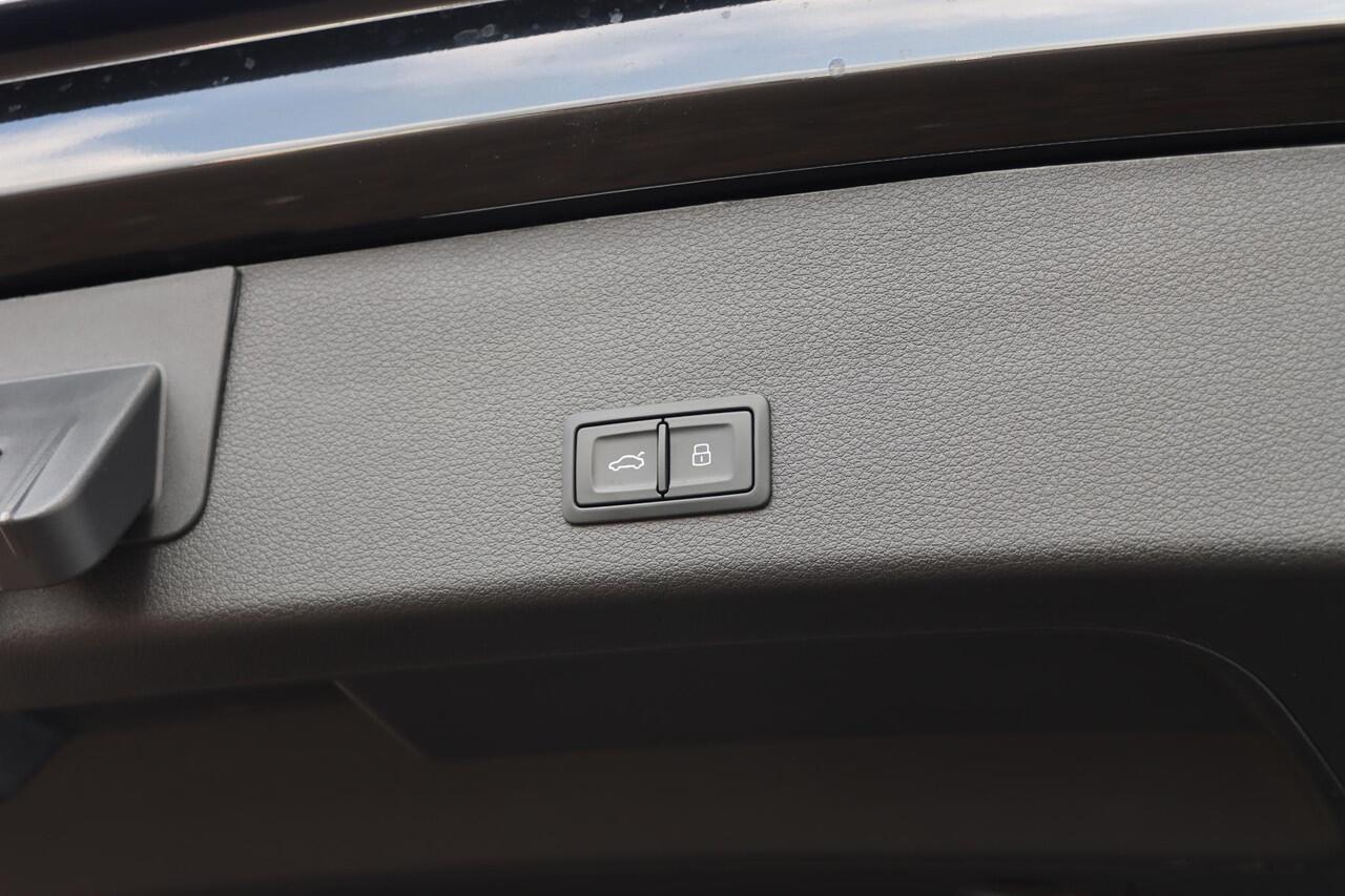 Audi e-tron 50 quattro Advanced edition 71 kWh 313pk | SOH 95% | Stoelverwarming | Camera | HU display | Parkassist