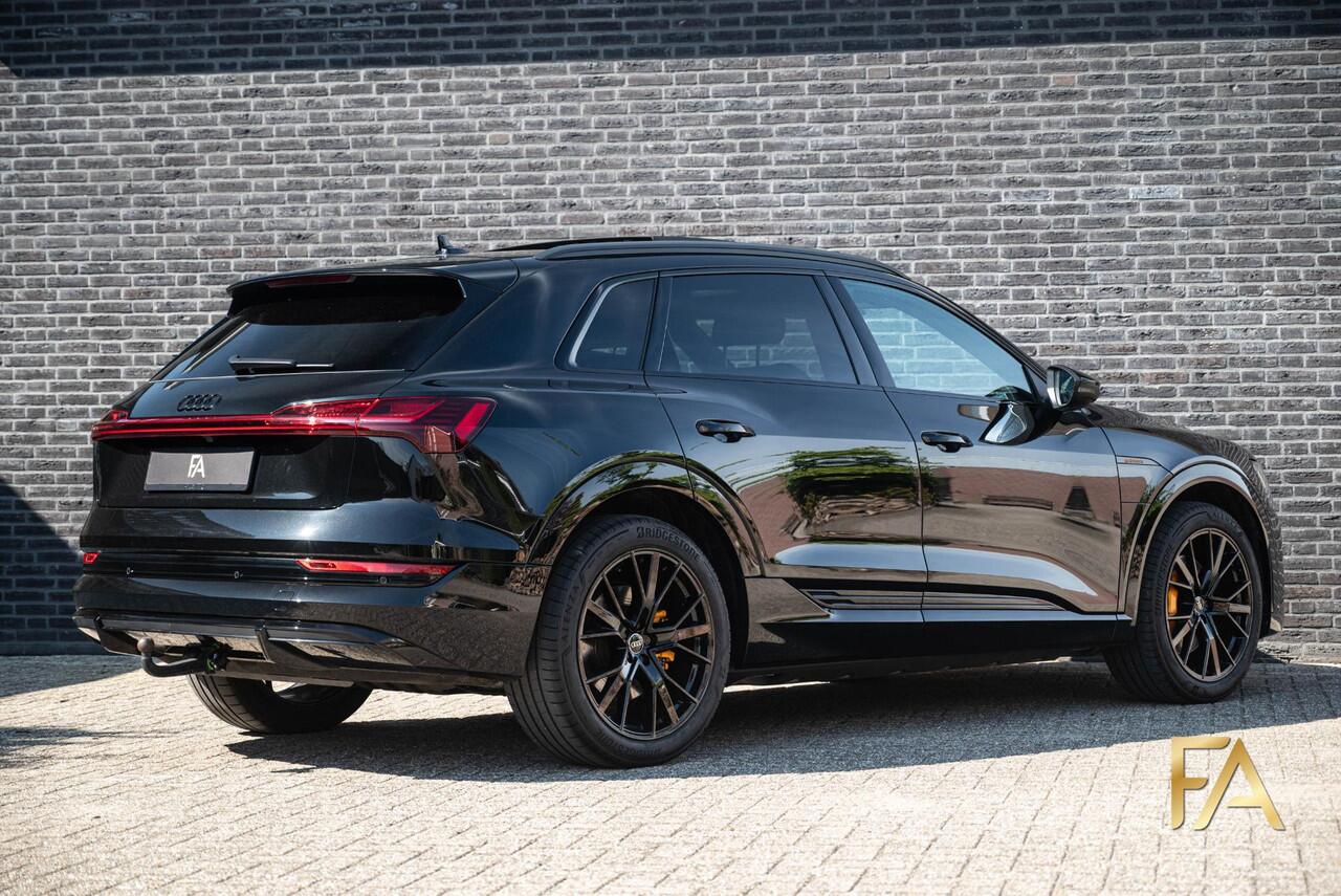 Audi e-tron 50 quattro S Line Black Edition 71 Kwh