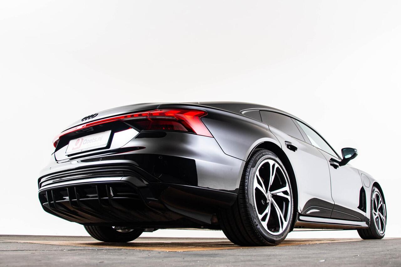 Audi e-tron GT 93 kWh Optiekpakket zwart - Privacy glas - B&O - Adaptive air suspension - Dynamische vierwielbesturing - Akoestisch voertuiggeluid exterieur -
