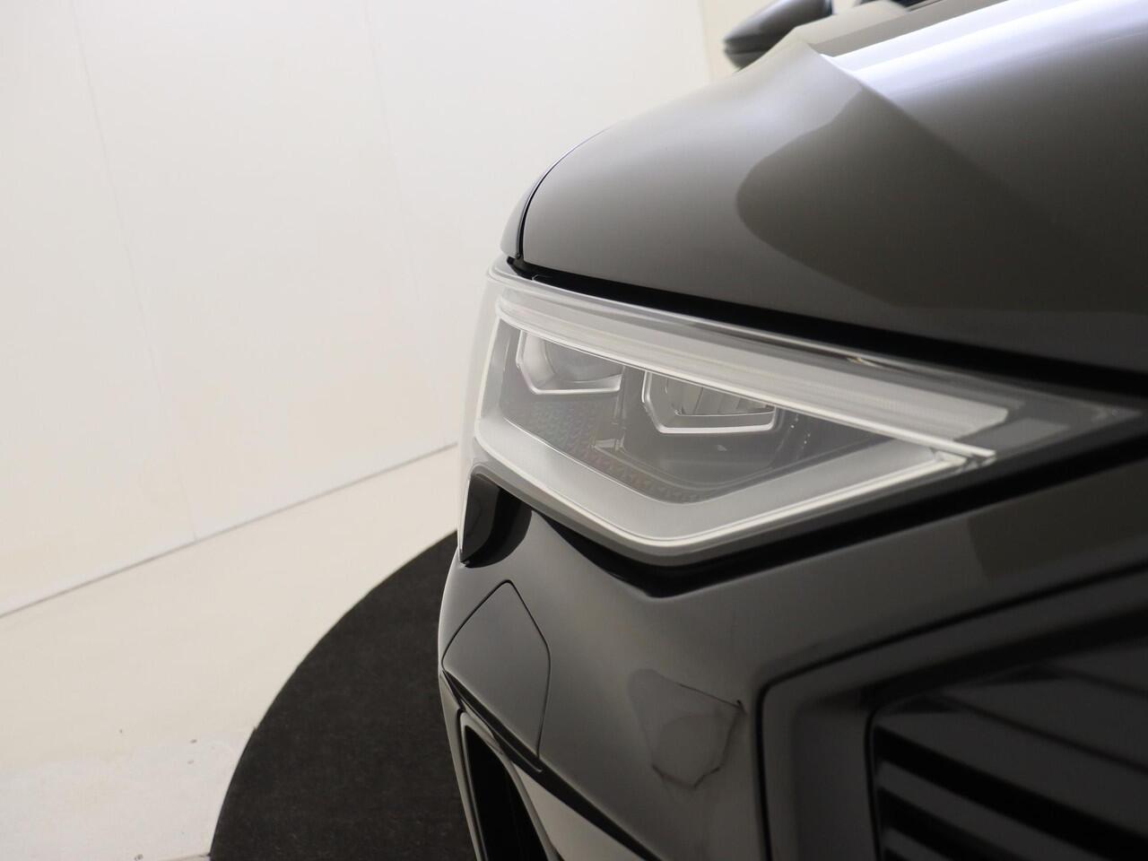 Audi e-tron Sportback S quattro 95 kWh | SoH 100% | Panoramadak | 360 camera | Bang & Olufsen | Luchtvering | Keyless | Lederen bekleding 'Valcona' | Navigatie Plus | LED matrix verlichting | Adaptieve cruise control |