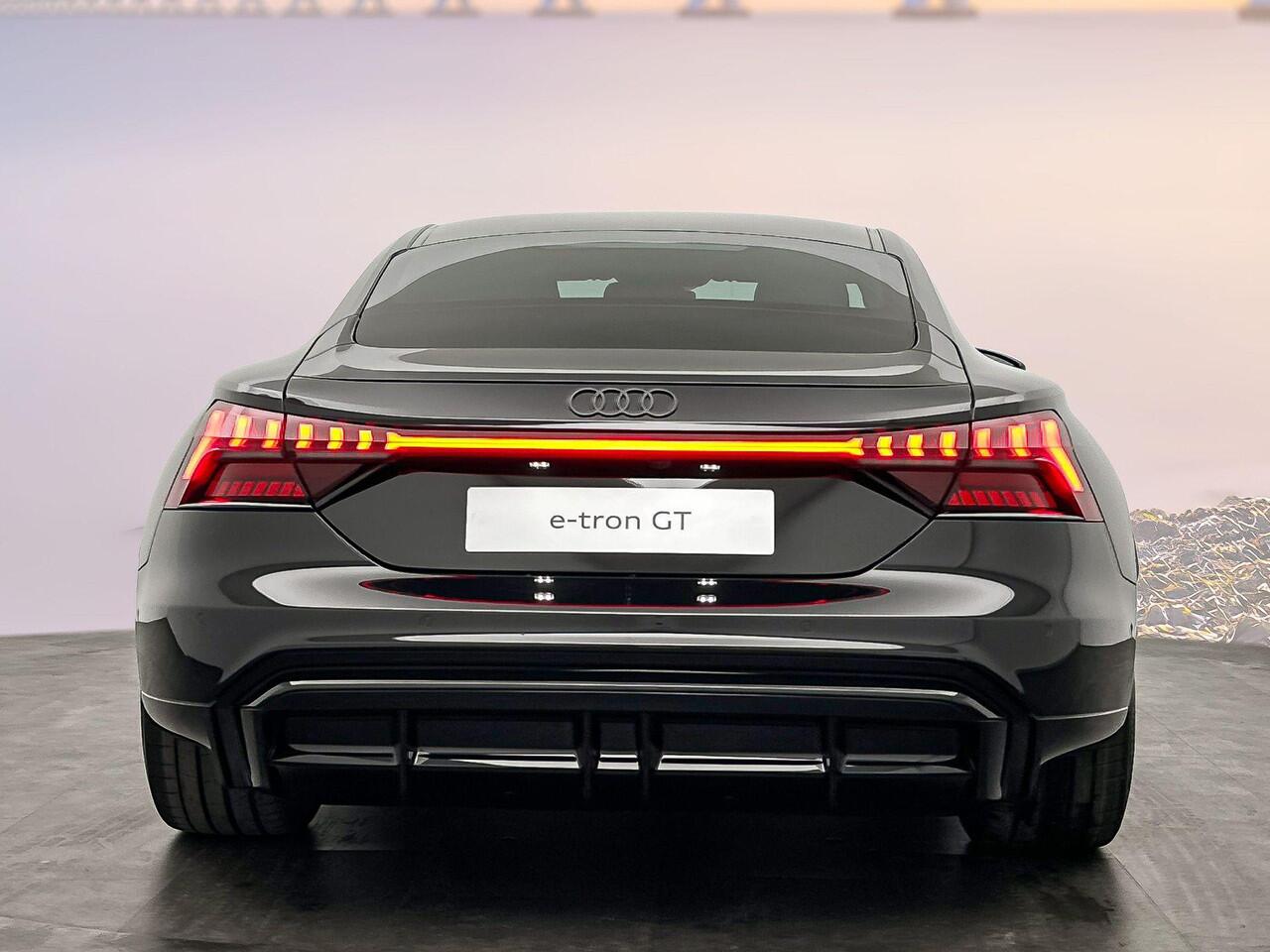 Audi e-tron GT e-tron GT 97 kWh 370 kW / 503 PK Sportback Elektr.